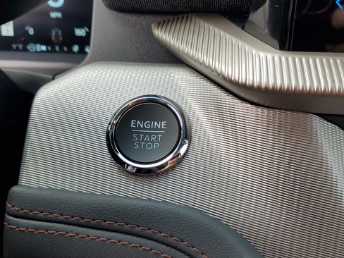 New 2026 Ford Explorer Active AWD/4WD image 26
