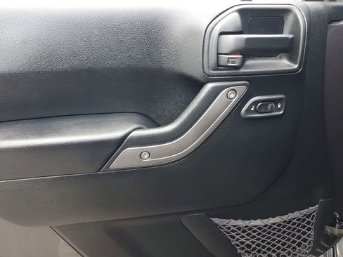 Used 2017 Jeep Wrangler Unlimited Sport w/ Quick Order Package 24S image 16