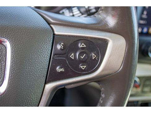 Used 2020 GMC Terrain Denali w/ Denali Premium Package AWD/4WD image 40