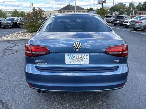 Used 2018 Volkswagen Jetta S image 5
