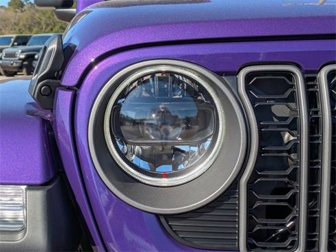 New 2026 Jeep Gladiator Sport image 10