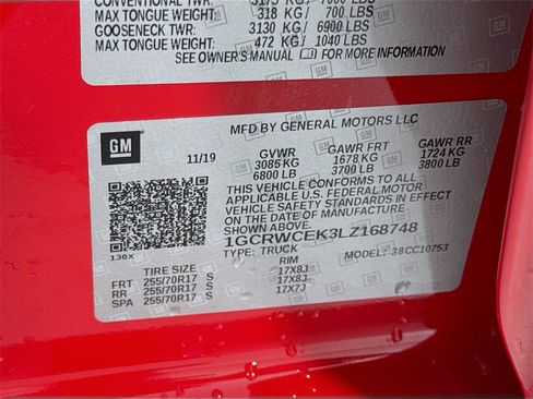 Used 2020 Chevrolet Silverado 1500 LT image 38