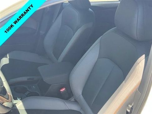 Used 2025 Subaru Forester Sport AWD/4WD image 16