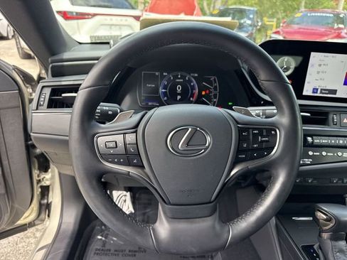 Certified 2024 Lexus ES 350 w/ Premium Package FWD image 14