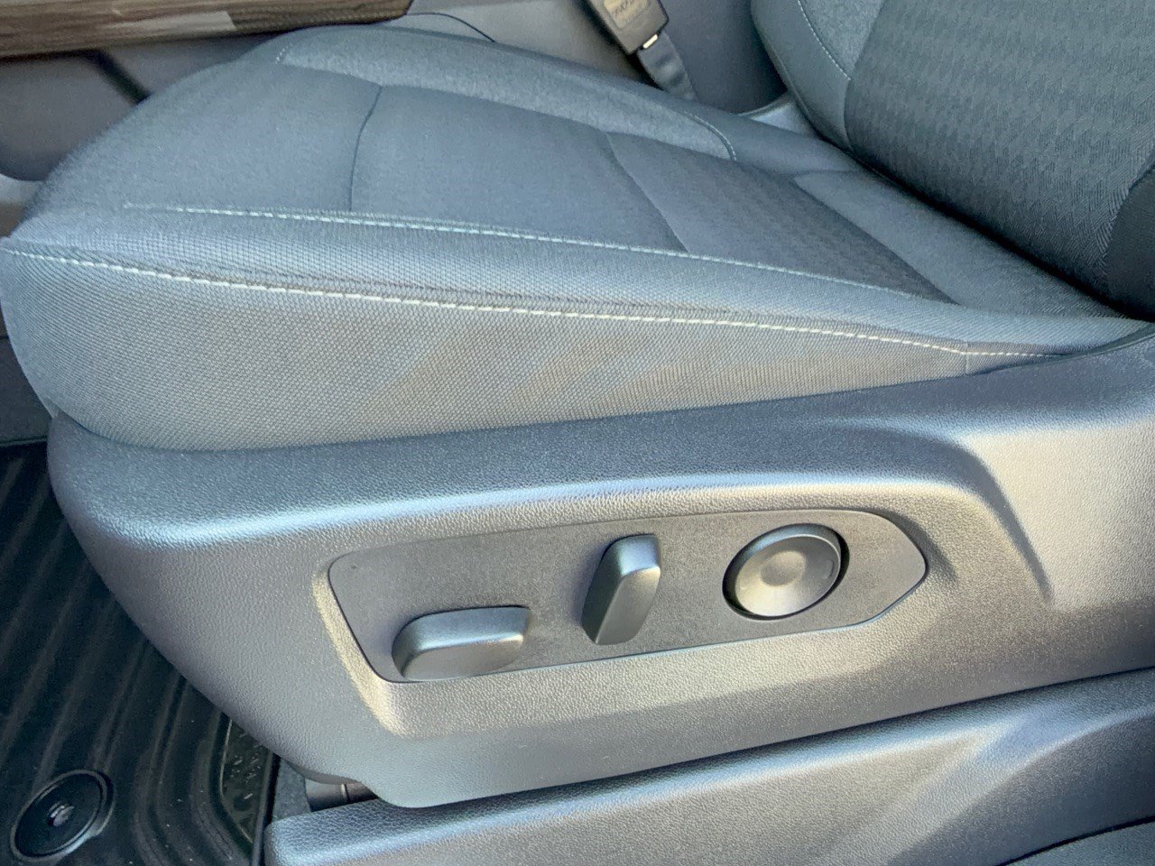 Certified 2026 Chevrolet Silverado 1500 RST RWD image 16