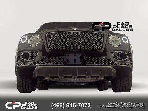 Used 2018 Bentley Bentayga AWD/4WD image 2