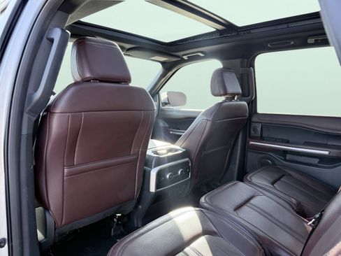 Used 2023 Ford Expedition Max Limited image 37