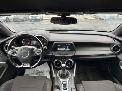 Used 2016 Chevrolet Camaro LT image 27