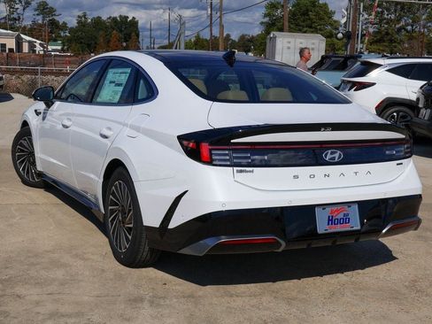 New 2026 Hyundai Sonata Limited image 2