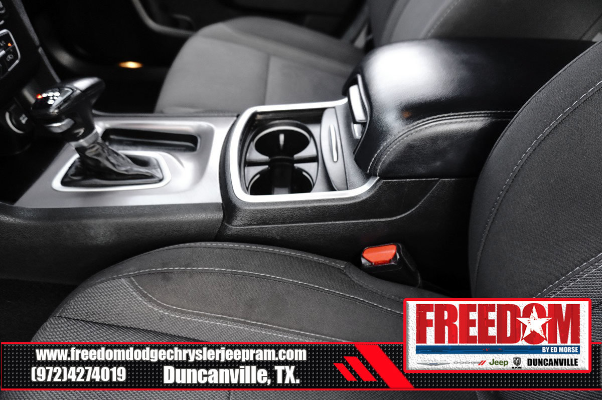Used 2022 Dodge Charger SXT RWD image 33