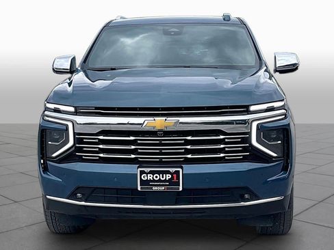 Used 2025 Chevrolet Tahoe Premier RWD image 4