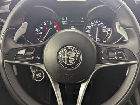 Used 2018 Alfa Romeo Stelvio Ti Sport AWD/4WD image 16