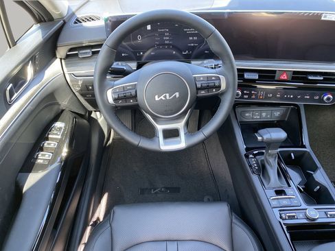 Certified 2025 Kia K5 EX FWD image 11