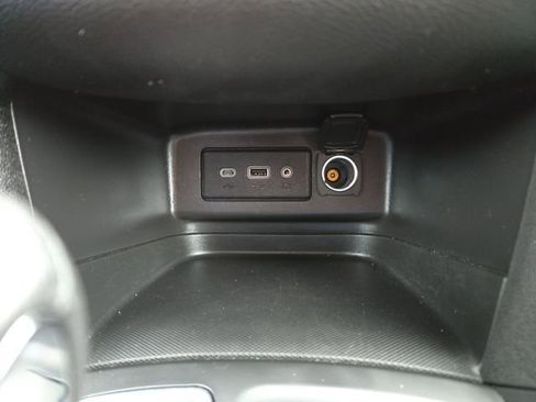 Used 2024 Chevrolet Equinox LT image 22