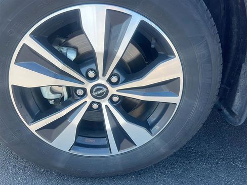 Used 2024 Nissan Murano SV image 5