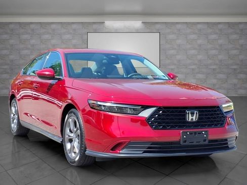 Used 2023 Honda Accord EX image 1