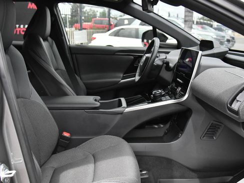 Used 2023 Toyota bZ4X FWD image 45