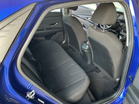 Certified 2023 Hyundai Elantra SEL w/ Convenience Package image 15