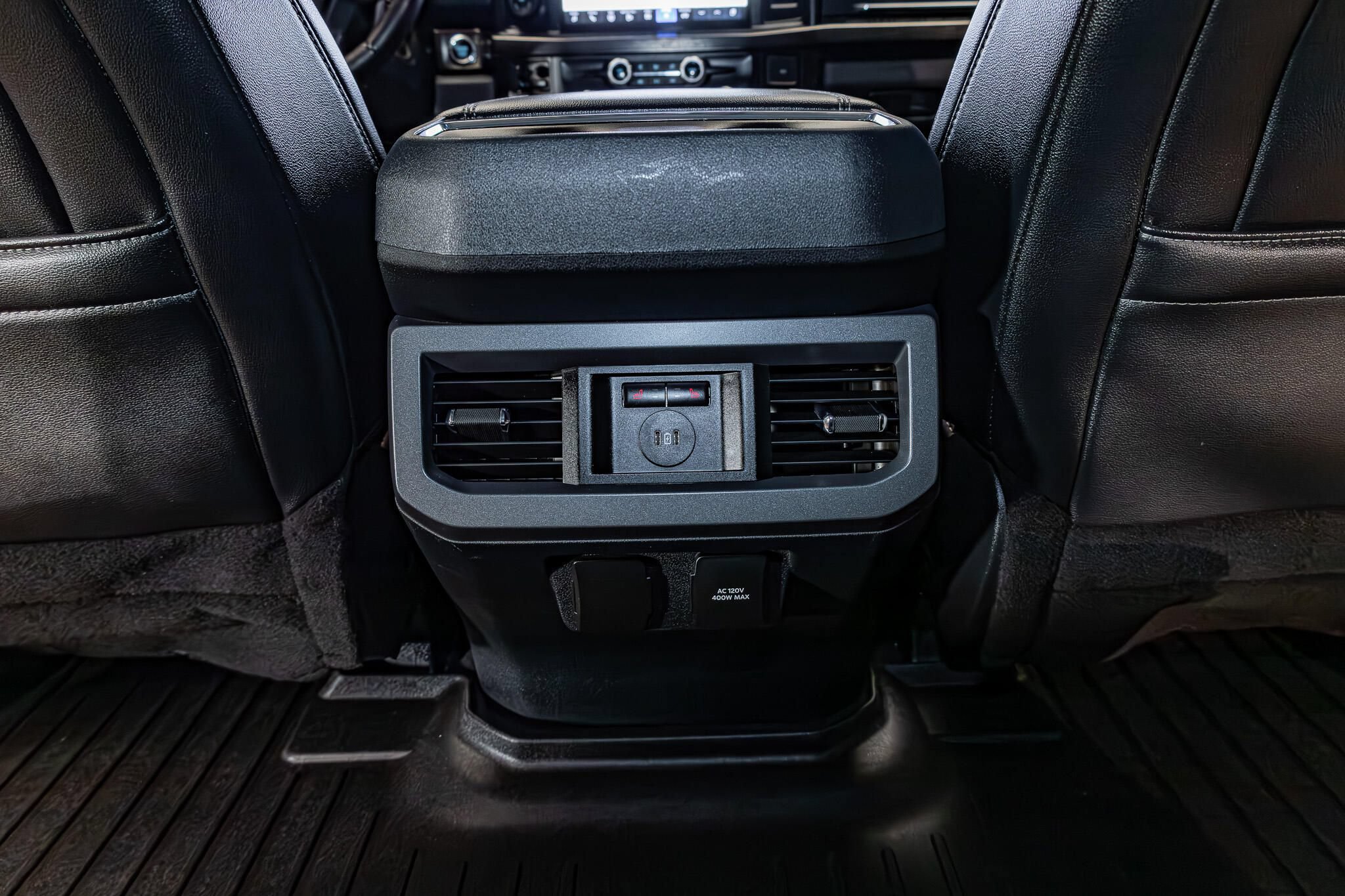 Used 2024 Ford F250 Lariat w/ Lariat Ultimate Package AWD/4WD image 24