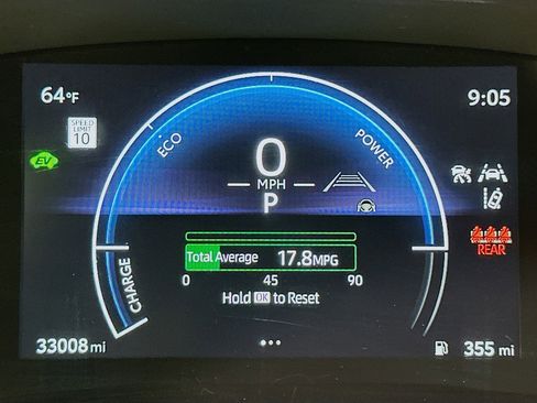 Used 2025 Toyota Camry LE image 19