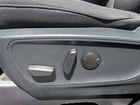 Used 2024 Ford Escape Active AWD/4WD image 28