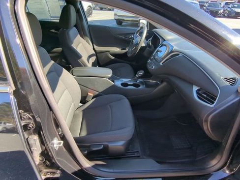 Certified 2024 Chevrolet Malibu LT image 39