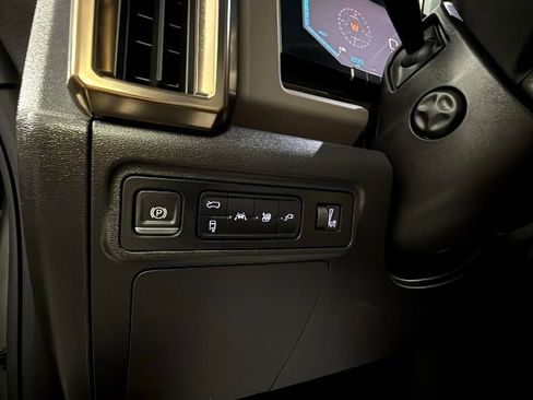 Used 2024 GMC Hummer EV 3X image 19