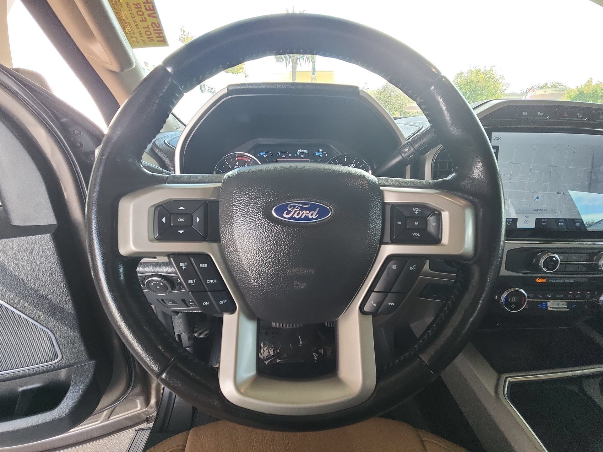 Used 2022 Ford F350 Lariat w/ Tremor Off-Road Package AWD/4WD image 11