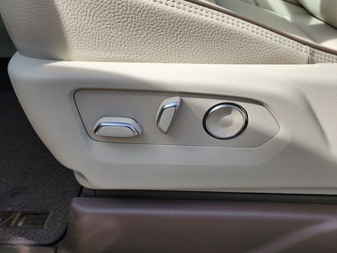 New 2026 GMC Yukon XL Denali w/ Sun & Power Step Package AWD/4WD image 18