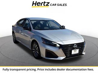 Used 2025 Nissan Altima 2.5 SV FWD video 1