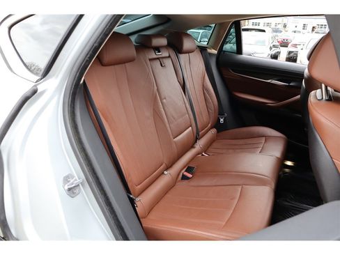 Used 2016 BMW X6 xDrive35i image 14