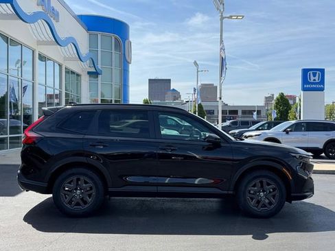 Certified 2026 Honda CR-V TrailSport image 2
