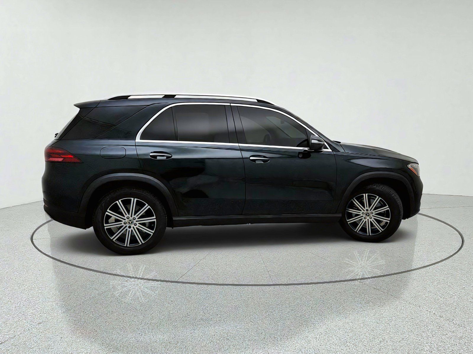 Certified 2024 Mercedes-Benz GLE 450 4MATIC image 7
