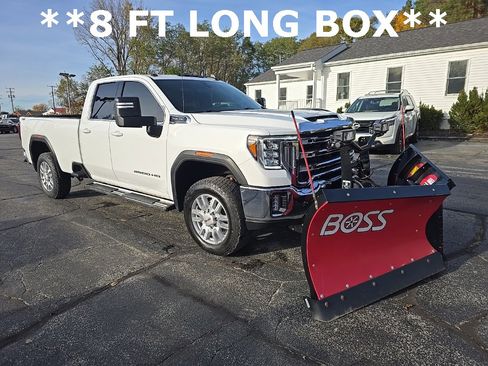 Used 2022 GMC Sierra 2500 SLE w/ SLE Value Package; image 2