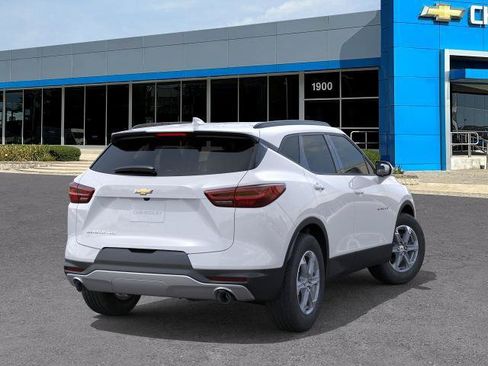 New 2026 Chevrolet Blazer LT AWD/4WD image 4