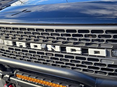 Used 2022 Ford Bronco Badlands image 30