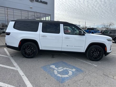 New 2026 Jeep Grand Wagoneer L Summit w/ Rear Seat Video Group I image 40