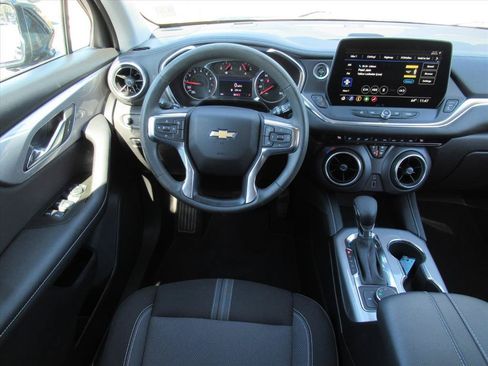 Certified 2023 Chevrolet Blazer LT w/ Midnight/Sport Edition FWD image 12