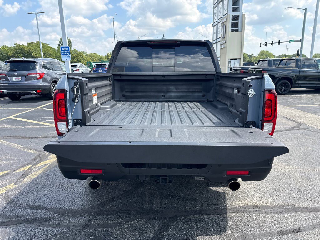 Certified 2023 Honda Ridgeline Black Edition image 14