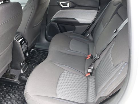 Used 2024 Jeep Compass Sport AWD/4WD image 25