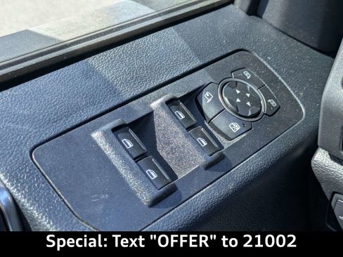 Used 2020 Ford F150 Raptor w/ Equipment Group 802A Luxury AWD/4WD image 28