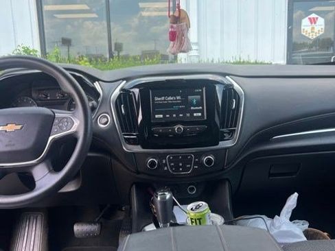 Used 2019 Chevrolet Traverse LS FWD image 14