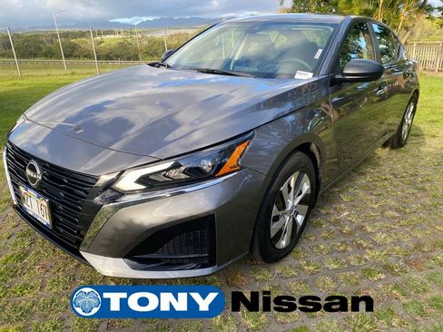 Used 2024 Nissan Altima 2.5 S FWD image 22