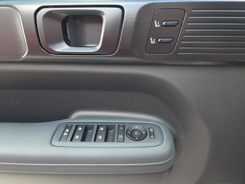 New 2025 Hyundai Santa Fe Calligraphy image 24