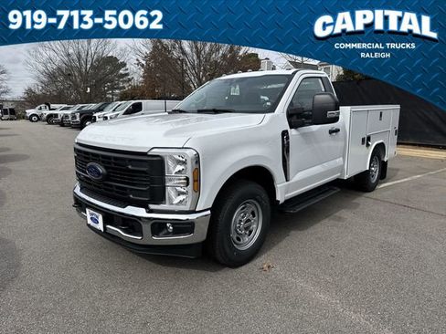 New 2026 Ford F250 XL w/ XL Chrome Package image 1