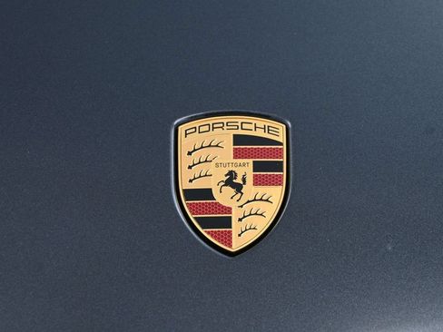 Used 2026 Porsche Macan Electric RWD image 29