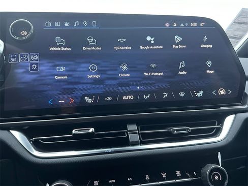 New 2026 Chevrolet Equinox EV LT image 27