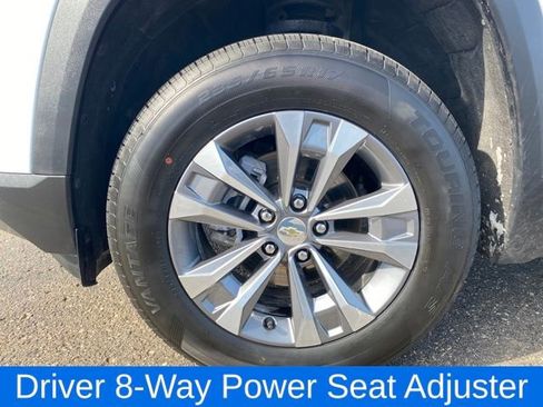 Certified 2025 Chevrolet Equinox LT w/ Convenience Package II image 23