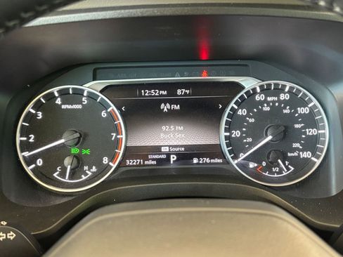 Used 2025 Nissan Rogue SV FWD image 42