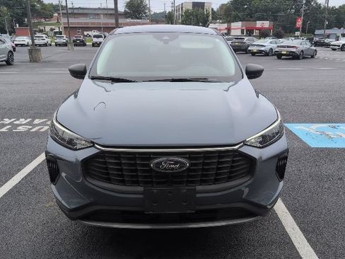 Used 2024 Ford Escape Active AWD/4WD image 2